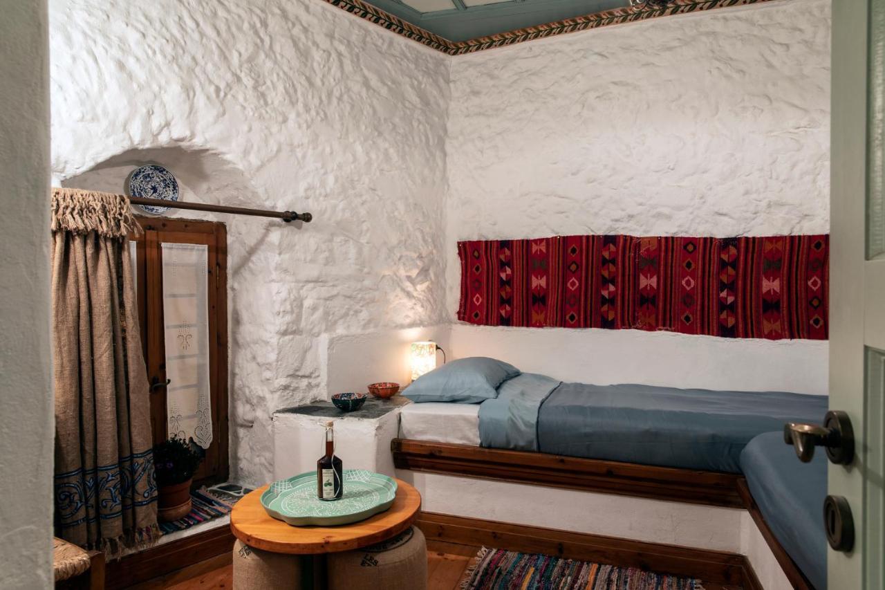 Kanto'S Guesthouse Stemnitsa Bagian luar foto