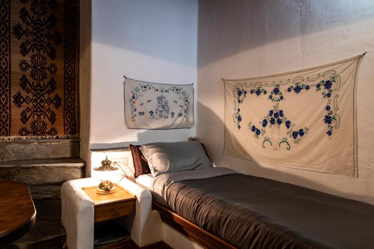 Kanto'S Guesthouse Stemnitsa Bagian luar foto