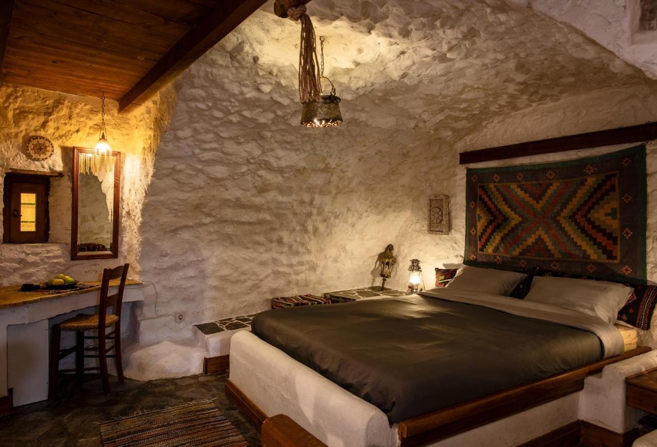 Kanto'S Guesthouse Stemnitsa Bagian luar foto