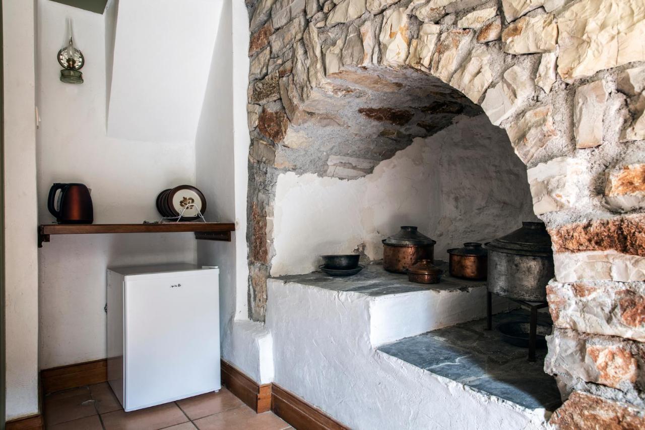 Kanto'S Guesthouse Stemnitsa Bagian luar foto