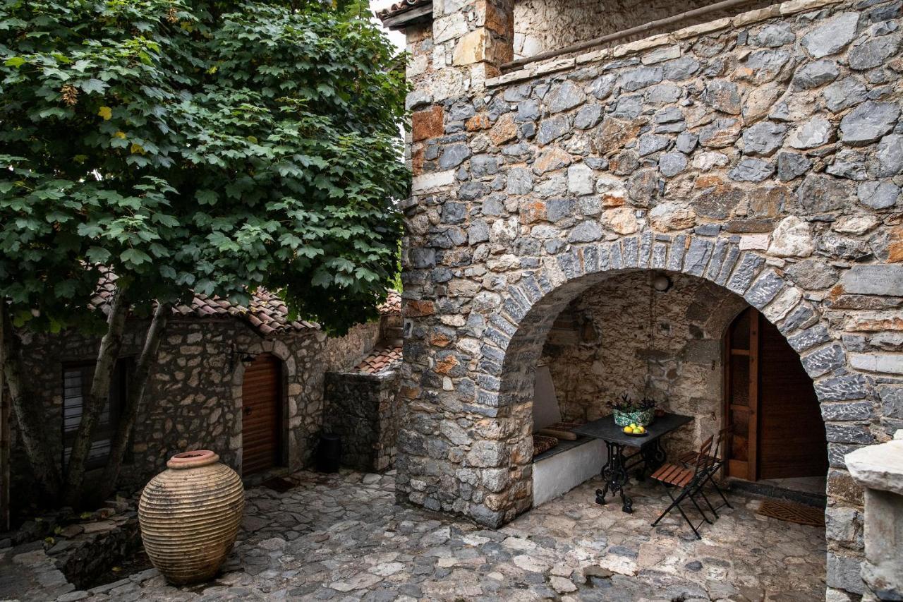 Kanto'S Guesthouse Stemnitsa Bagian luar foto