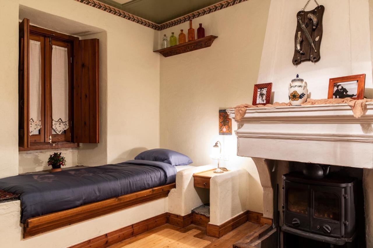 Kanto'S Guesthouse Stemnitsa Bagian luar foto