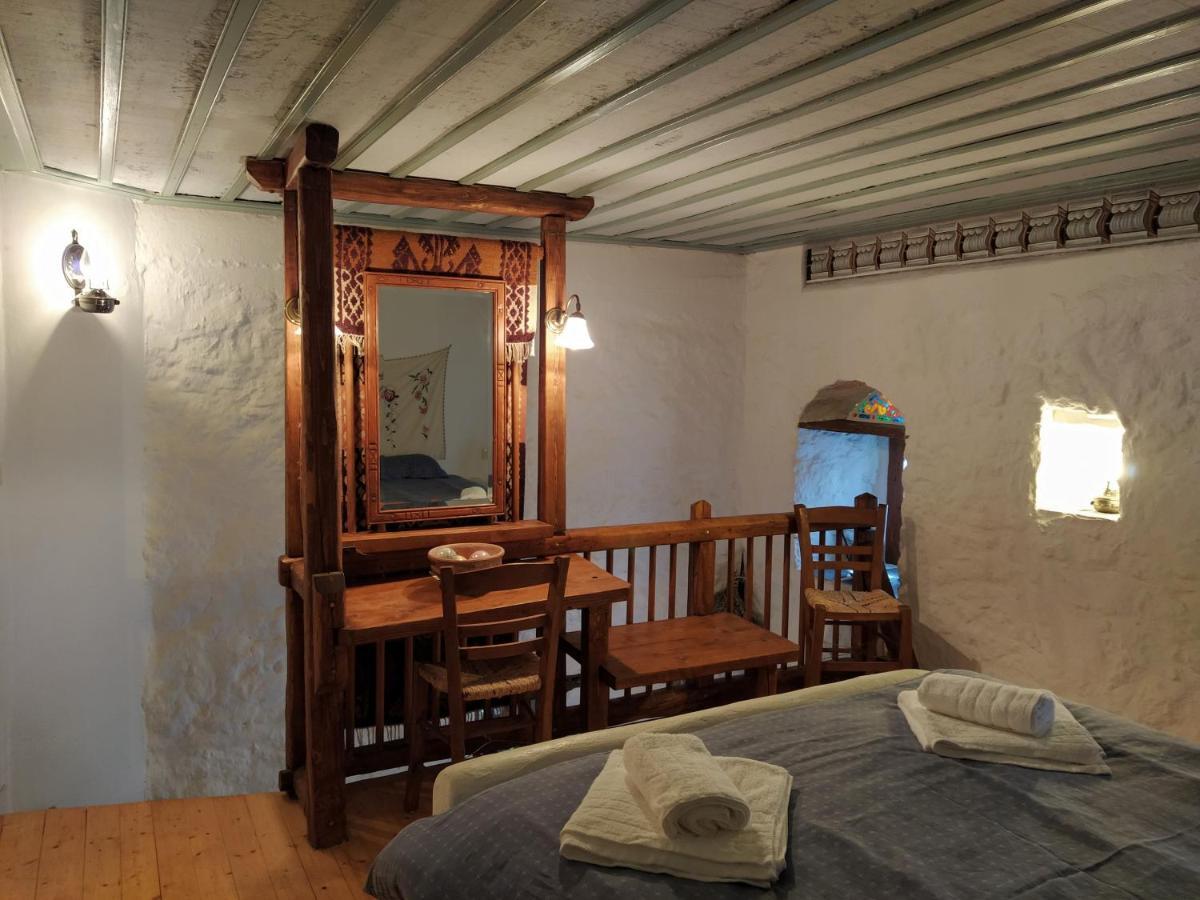 Kanto'S Guesthouse Stemnitsa Bagian luar foto